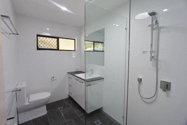 12 Freda Street ASHMORE 14