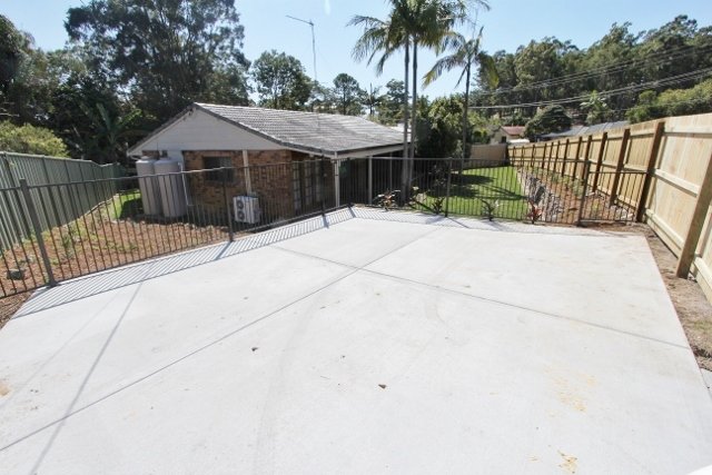 12 Freda Street ASHMORE 16