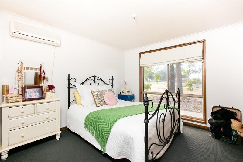 12 Freeman Road RED CLIFFS 7
