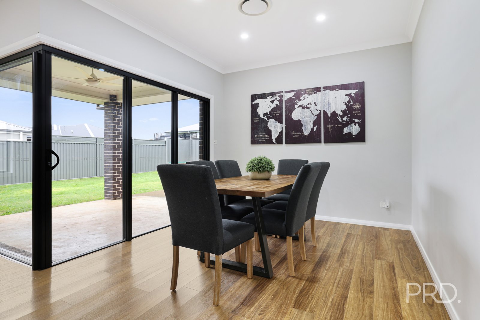 12 Galah Drive TAMWORTH 11