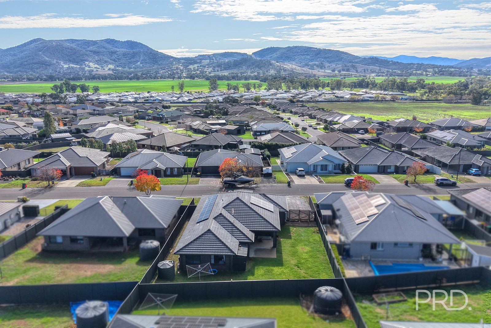 12 Galah Drive TAMWORTH 26