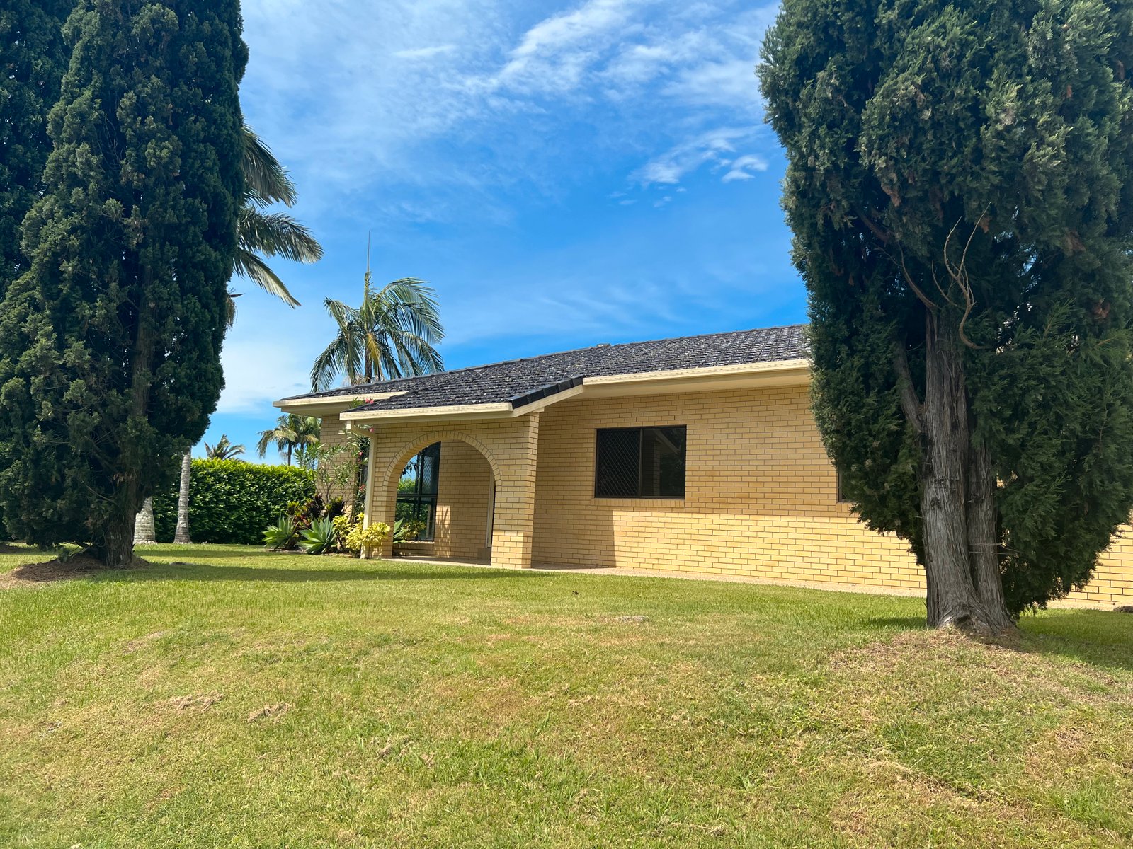 12 Galleon Way CURRUMBIN WATERS 2