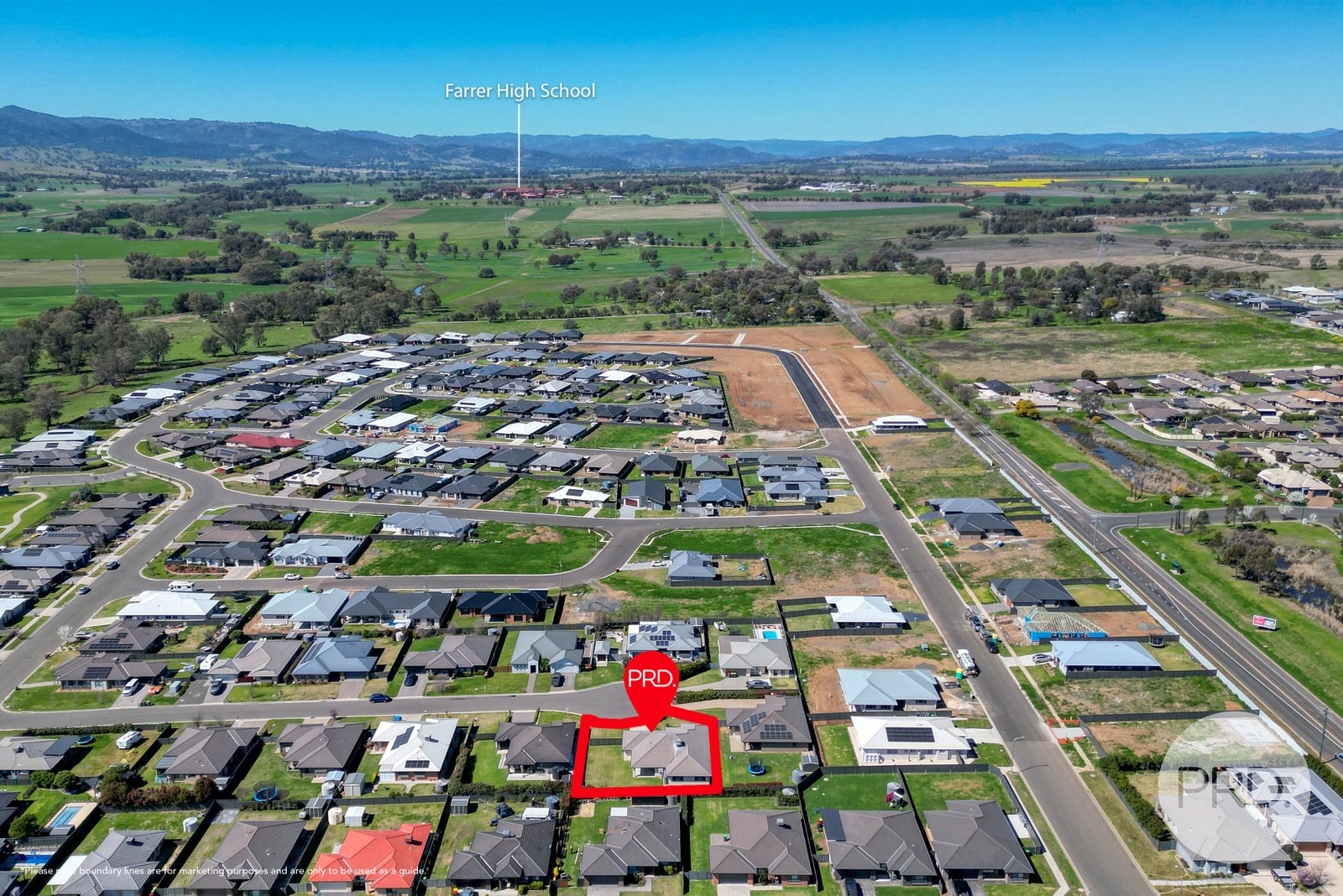 12 Galloway Place TAMWORTH 24