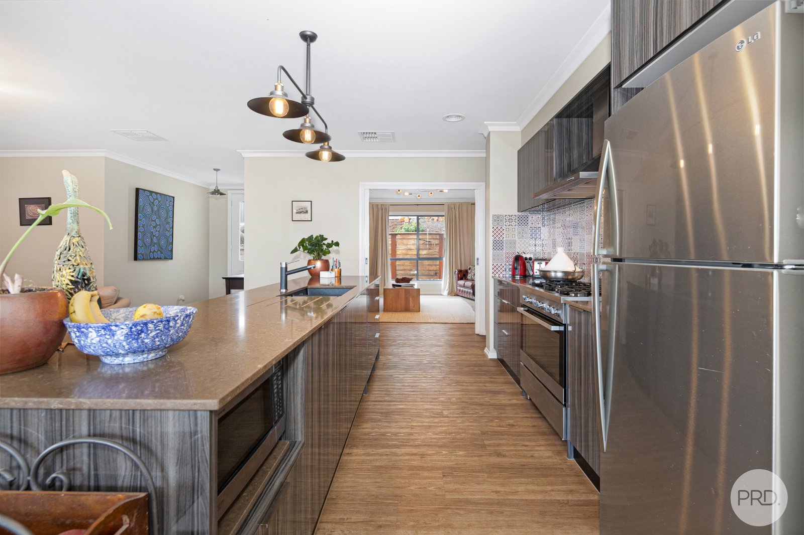 12 Gallowburn Court BROWN HILL 3