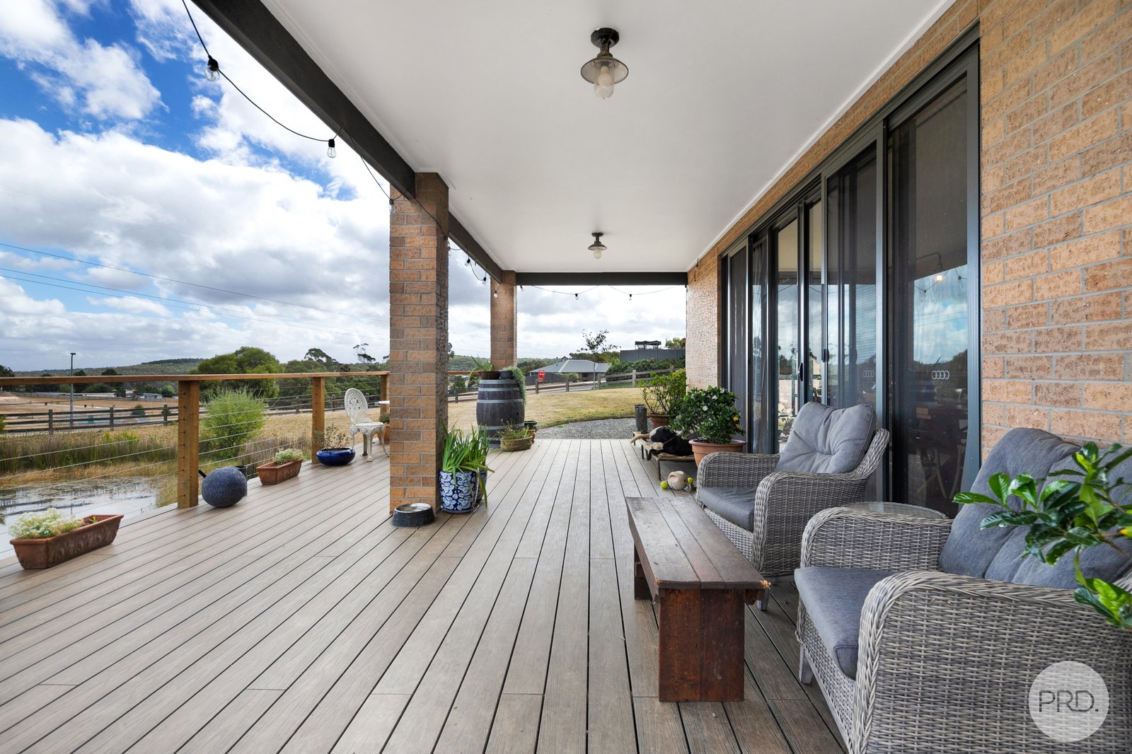 12 Gallowburn Court BROWN HILL 9