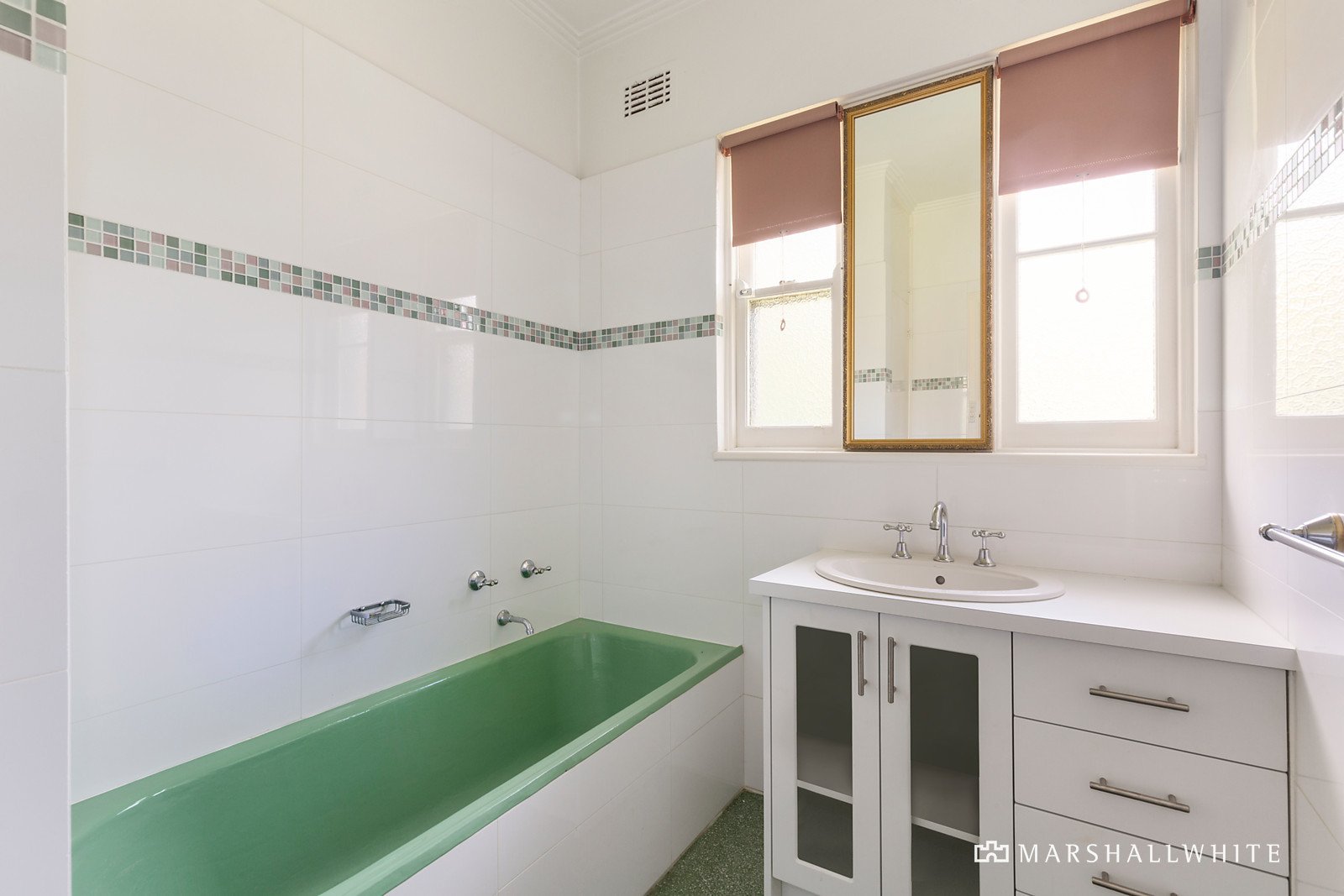 12 Garden Avenue, Brighton East, VIC