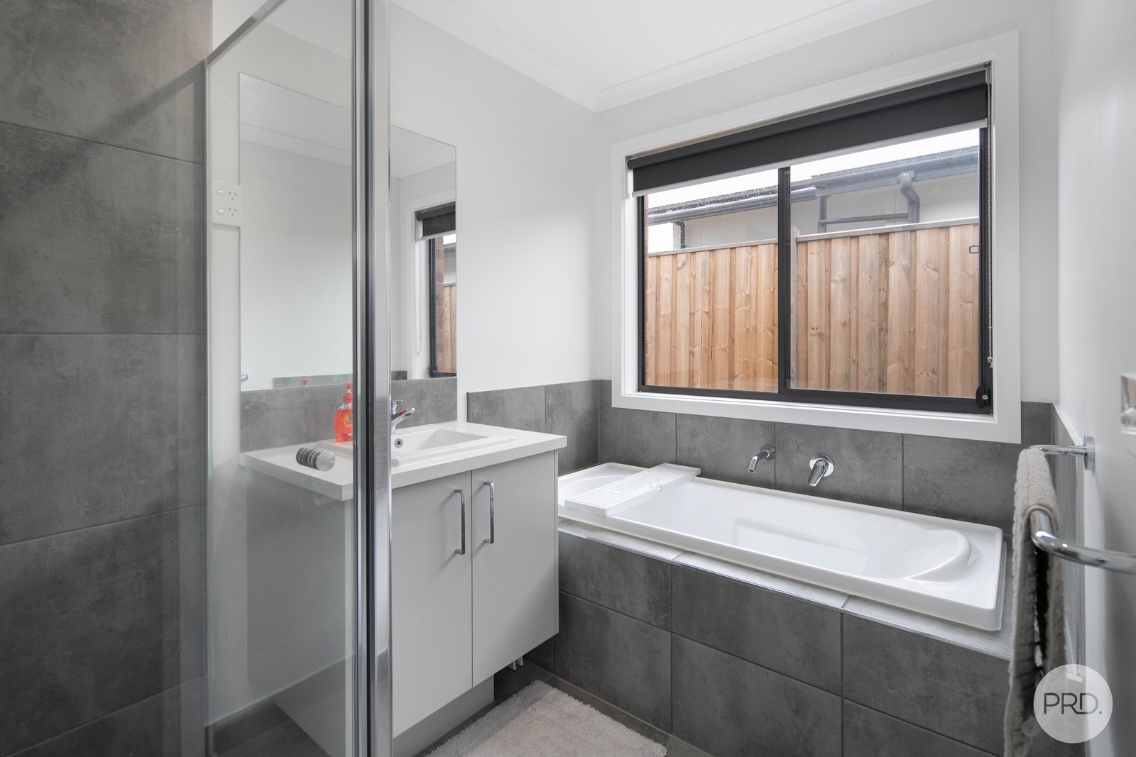 12 Gellibrand Road WINTER VALLEY 8