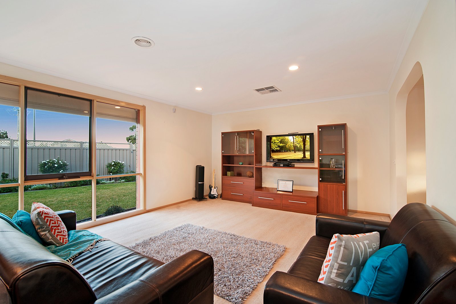 Gallery: 12 Ghiran Close