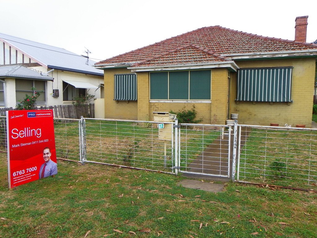 12 Gidley Street TAMWORTH 4