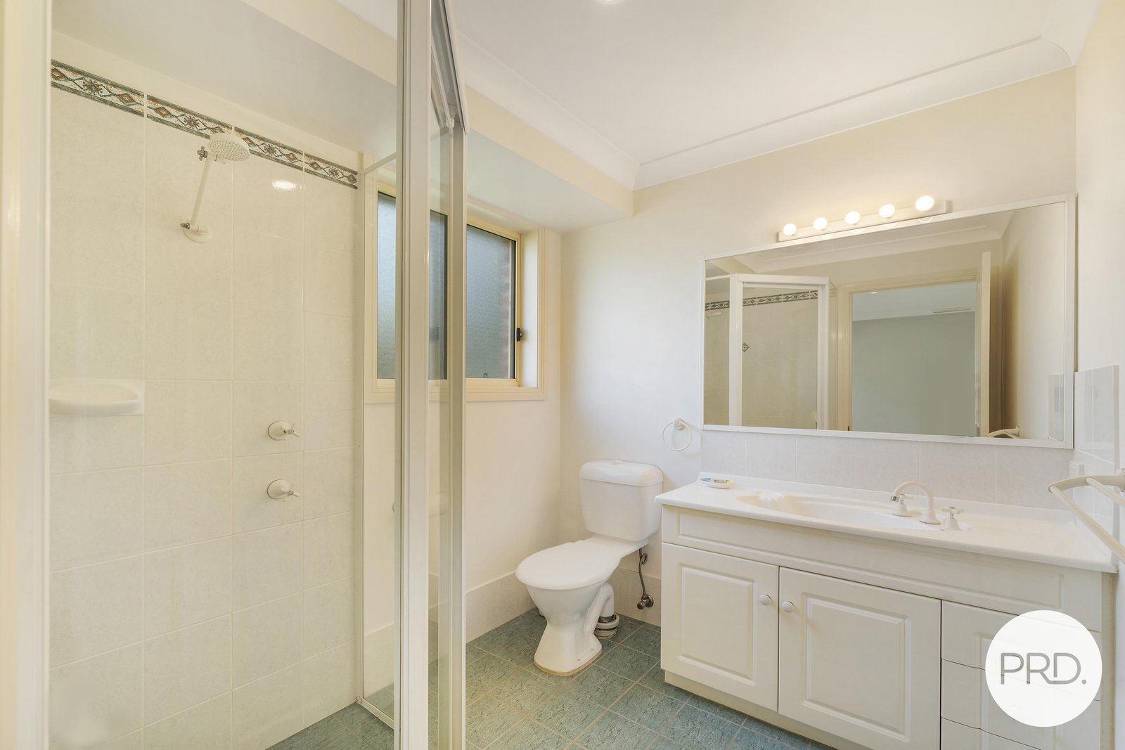 12 Glen Haven Drive KEW 9