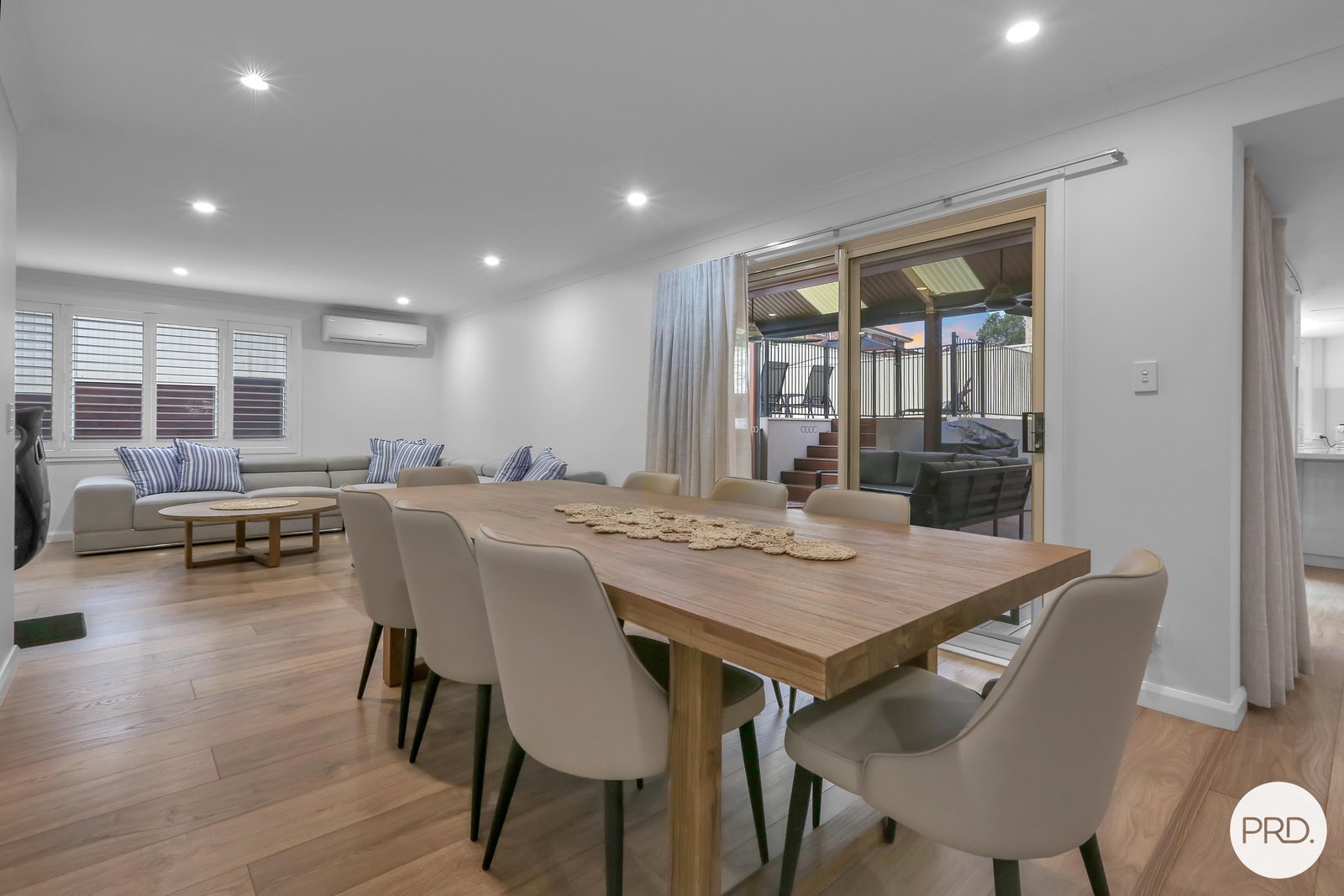 12 Glengarry Way HORSLEY 4
