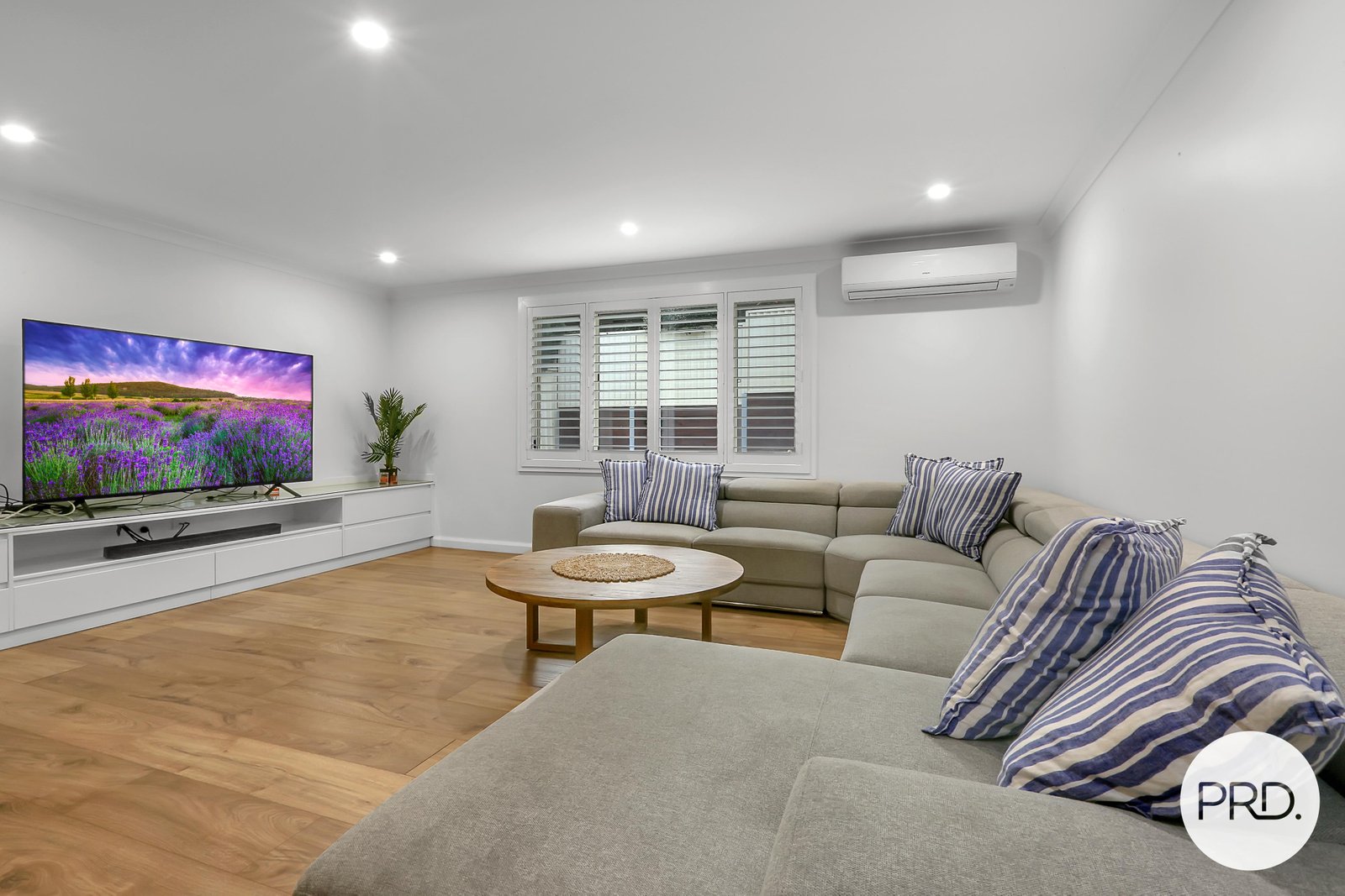 12 Glengarry Way HORSLEY 5