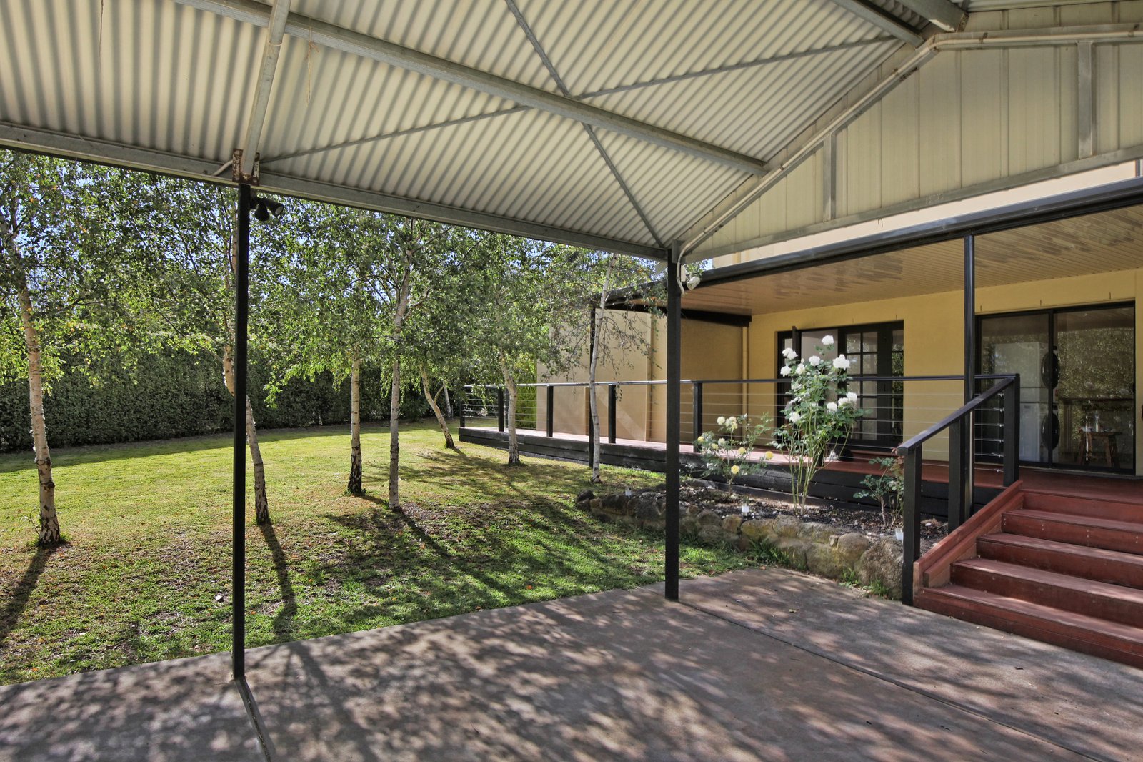 Real Estate and Property in 12 Glenns Court, Woodend, VIC