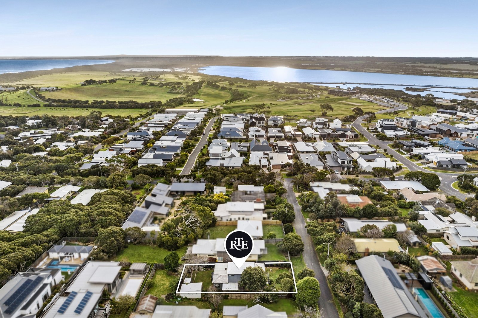 Real Estate and Property in 12 Golightly Street, Point Lonsdale, VIC