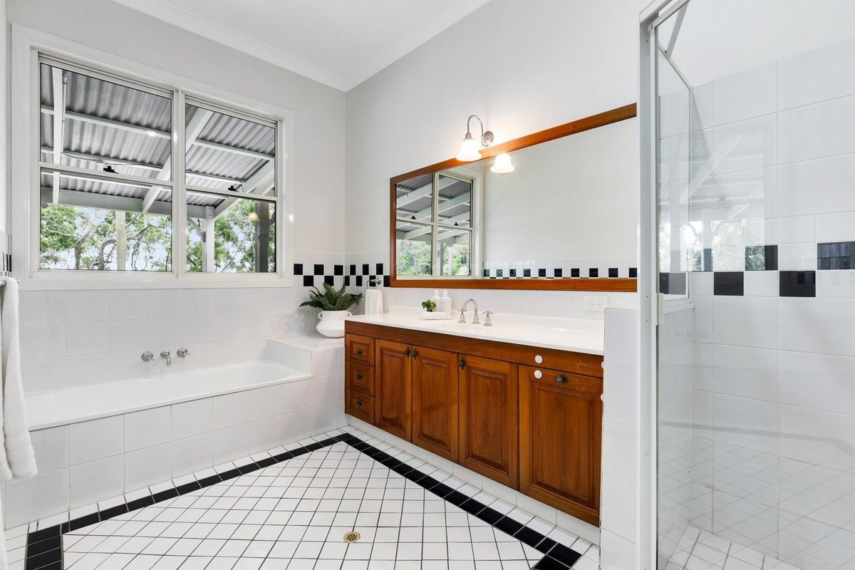 12 Goline Court Tallebudgera 23