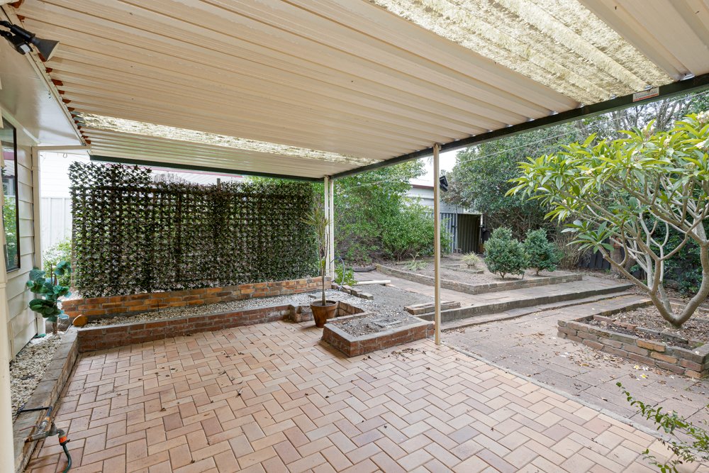 12 Goodlet Street RUTHERFORD 16