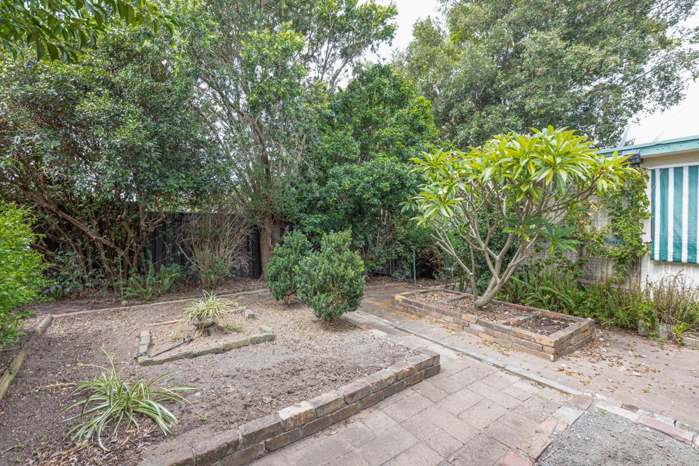 12 Goodlet Street RUTHERFORD 18