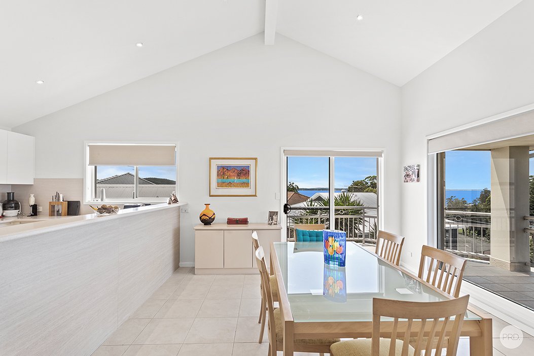 12 Grandview Close SOLDIERS POINT 6