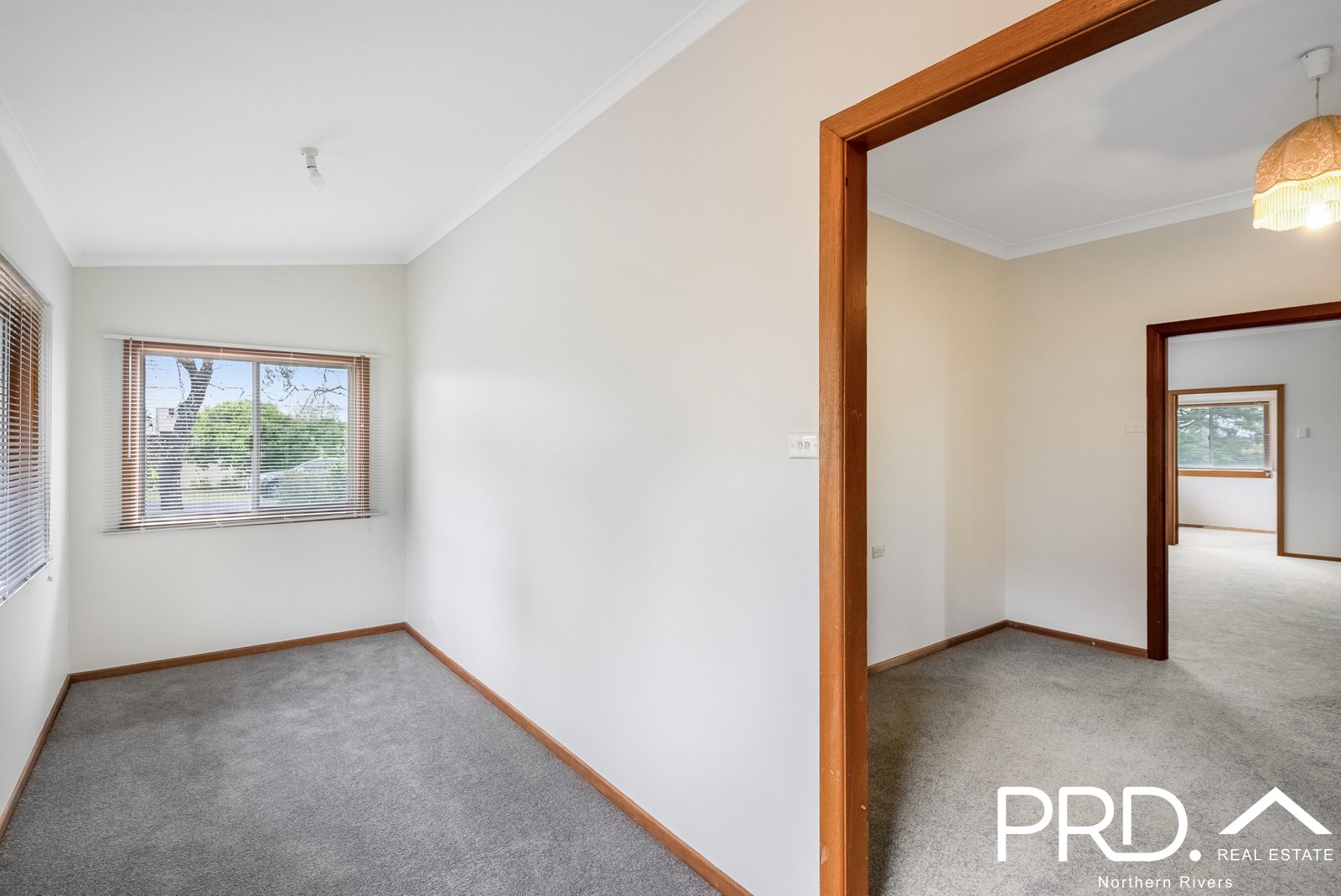 12 Gray Street CASINO 9