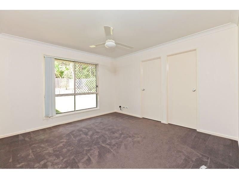 12 GREEN Place REDLAND BAY 18