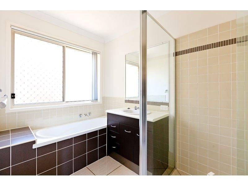 12 GREEN Place REDLAND BAY 22