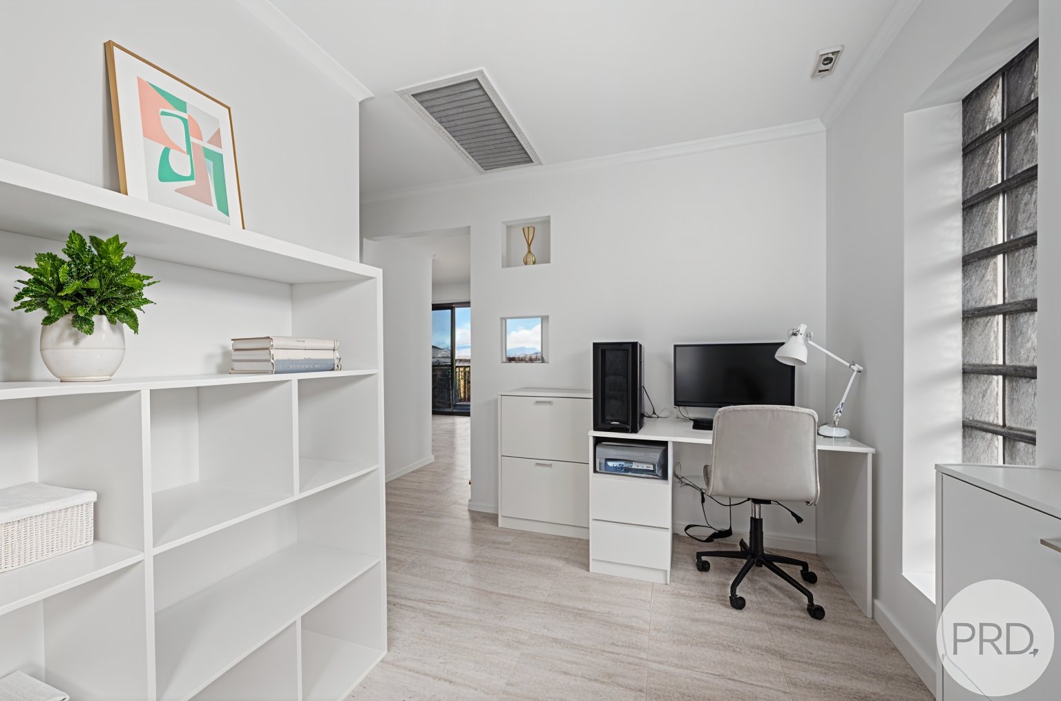 12 Grevillea Avenue OLD BEACH 9