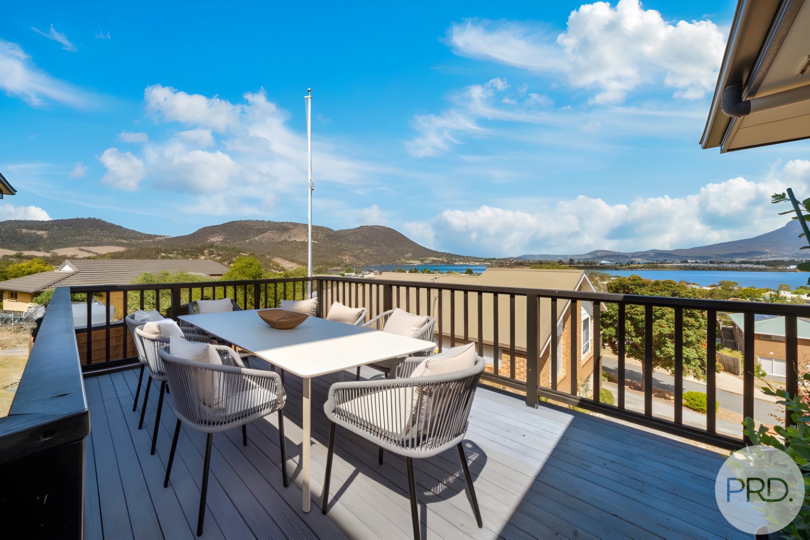 12 Grevillea Avenue OLD BEACH 9