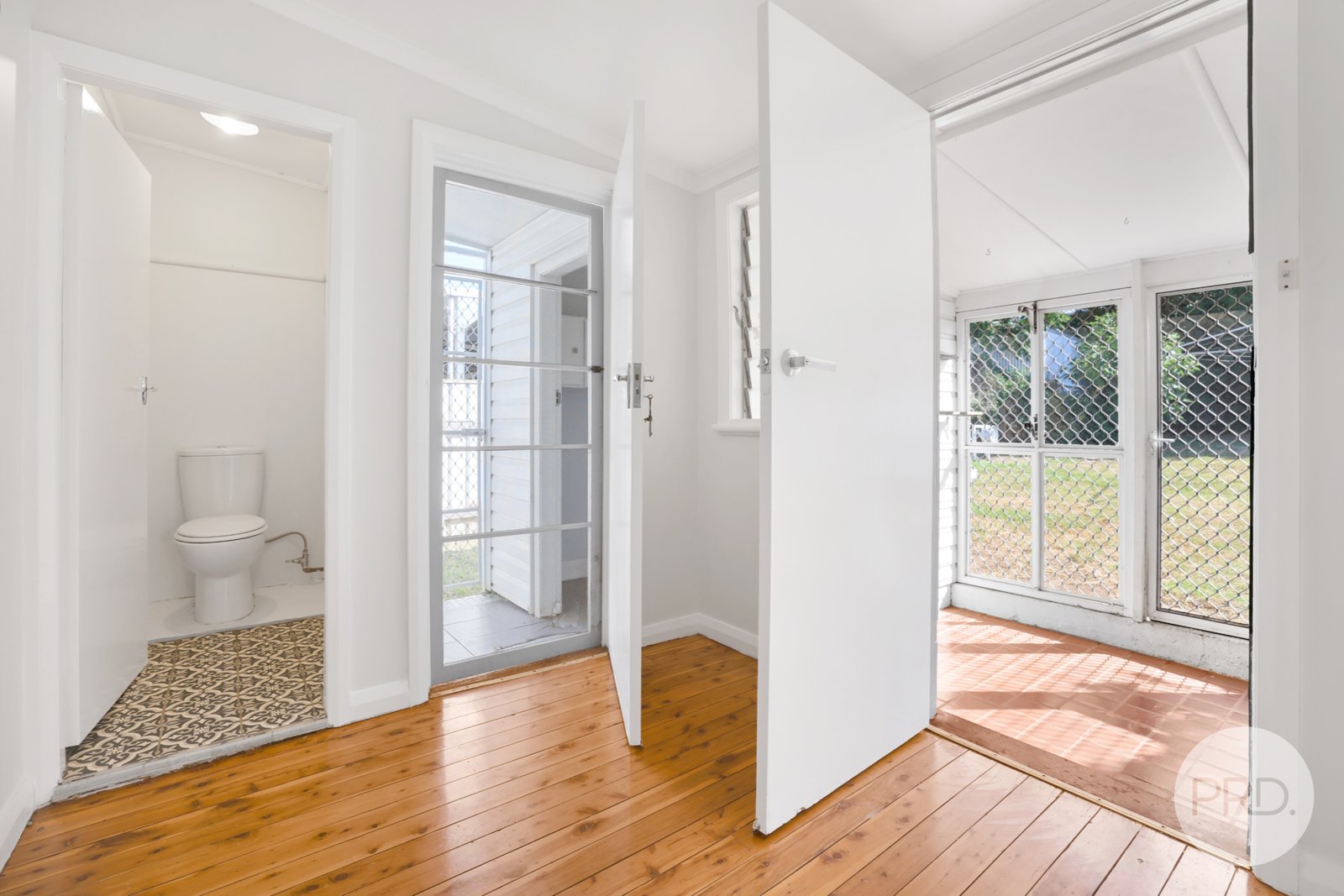 12 Griffin Avenue TAMWORTH 17