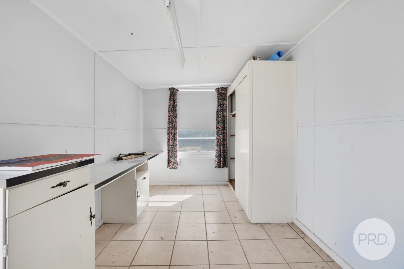 12 Griffin Avenue TAMWORTH 25