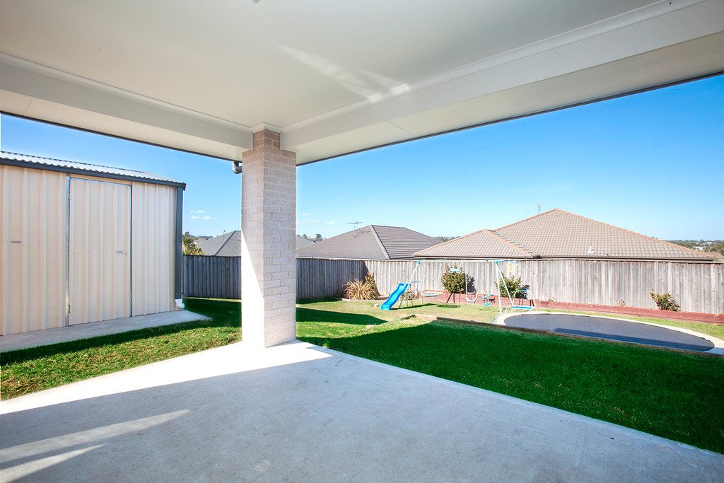 12 Gumnut Way ABERGLASSLYN 16