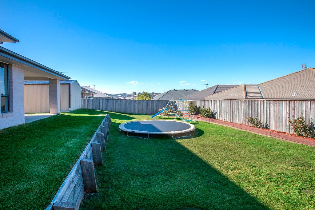 12 Gumnut Way ABERGLASSLYN 17