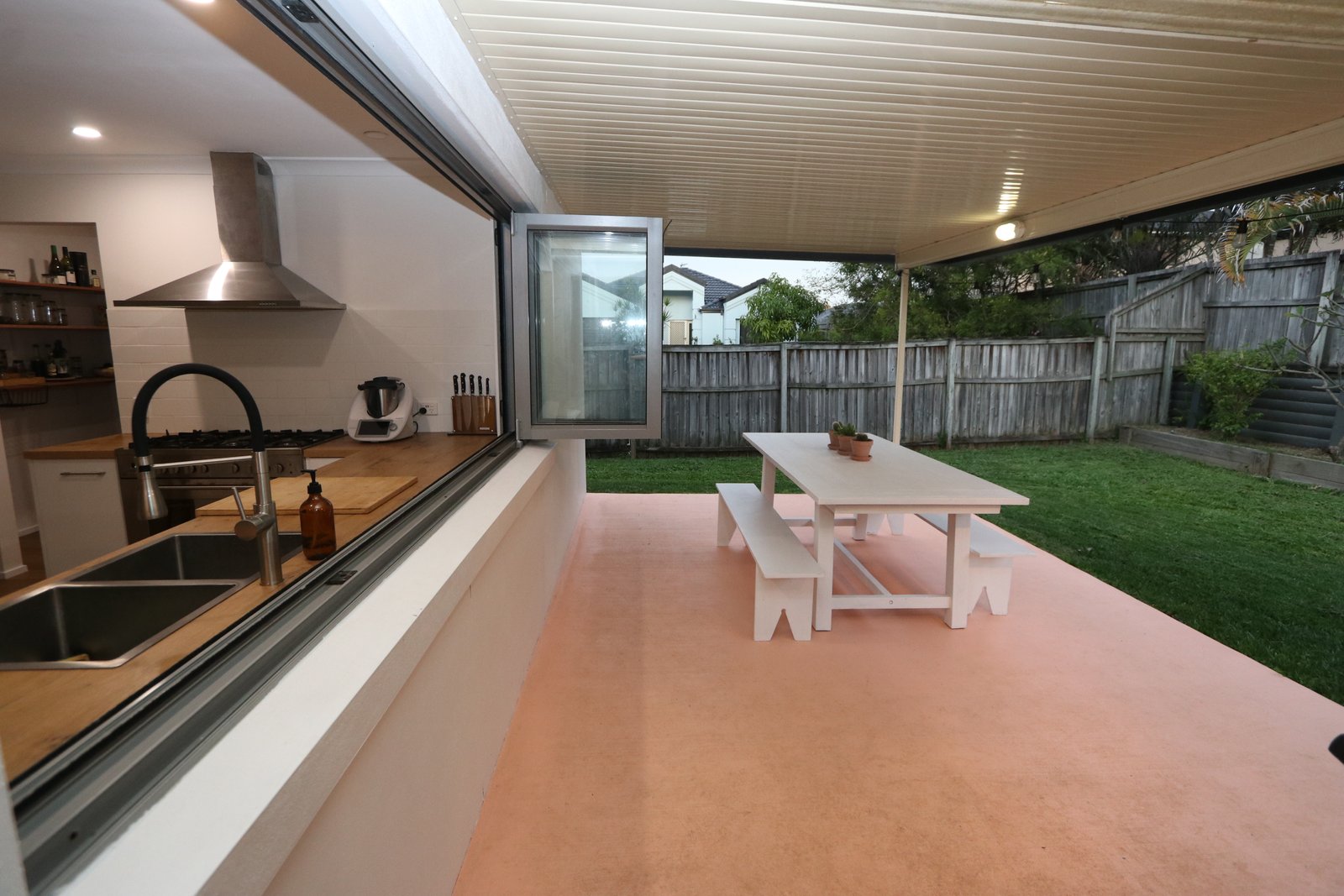 12 Gumview Place MOLENDINAR 2