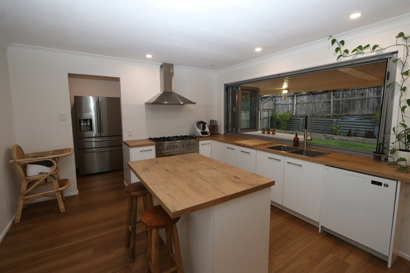 12 Gumview Place MOLENDINAR 4