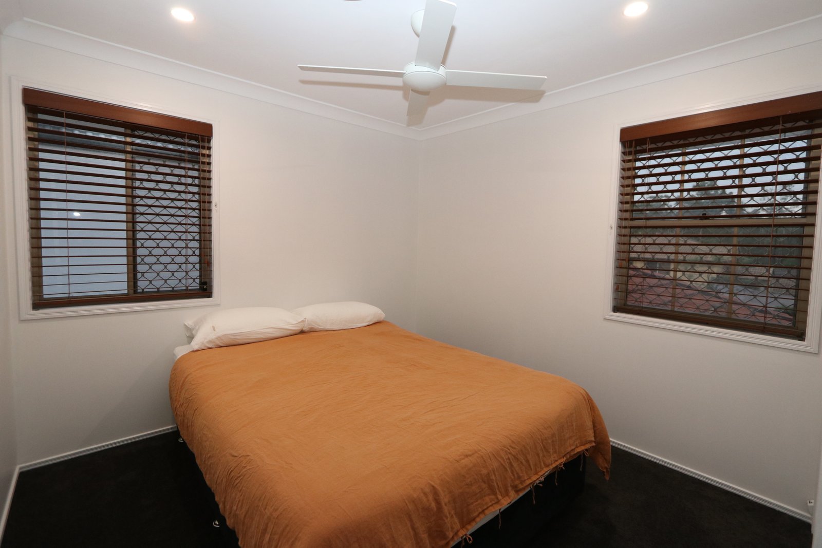 12 Gumview Place MOLENDINAR 14