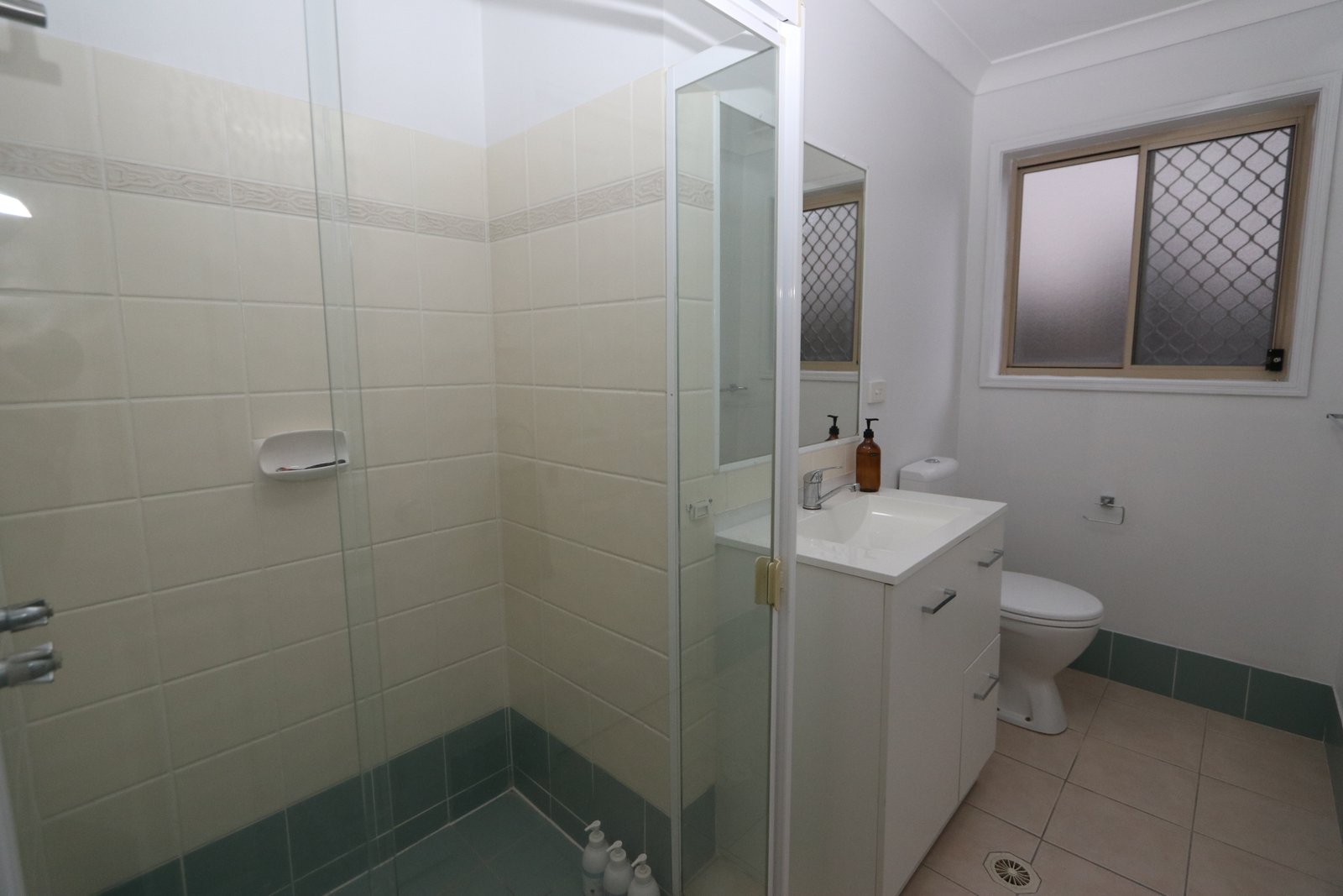 12 Gumview Place MOLENDINAR 18
