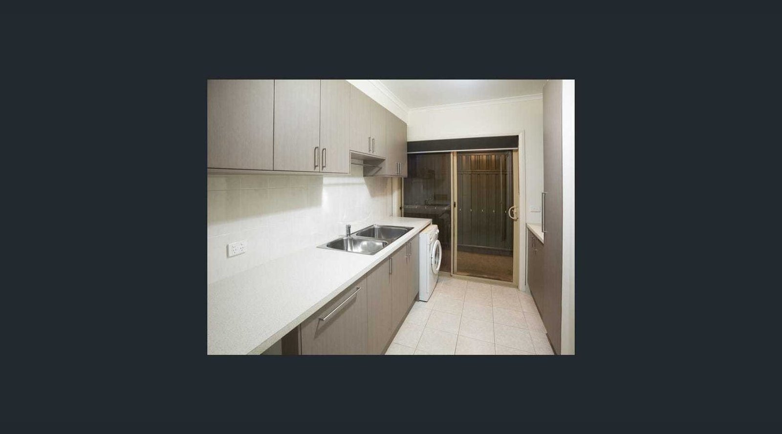 12 Guseli Court KIALLA 2