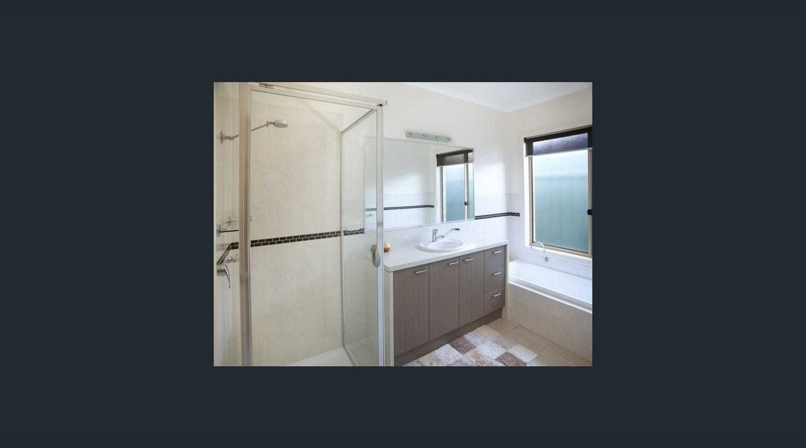 12 Guseli Court KIALLA 8