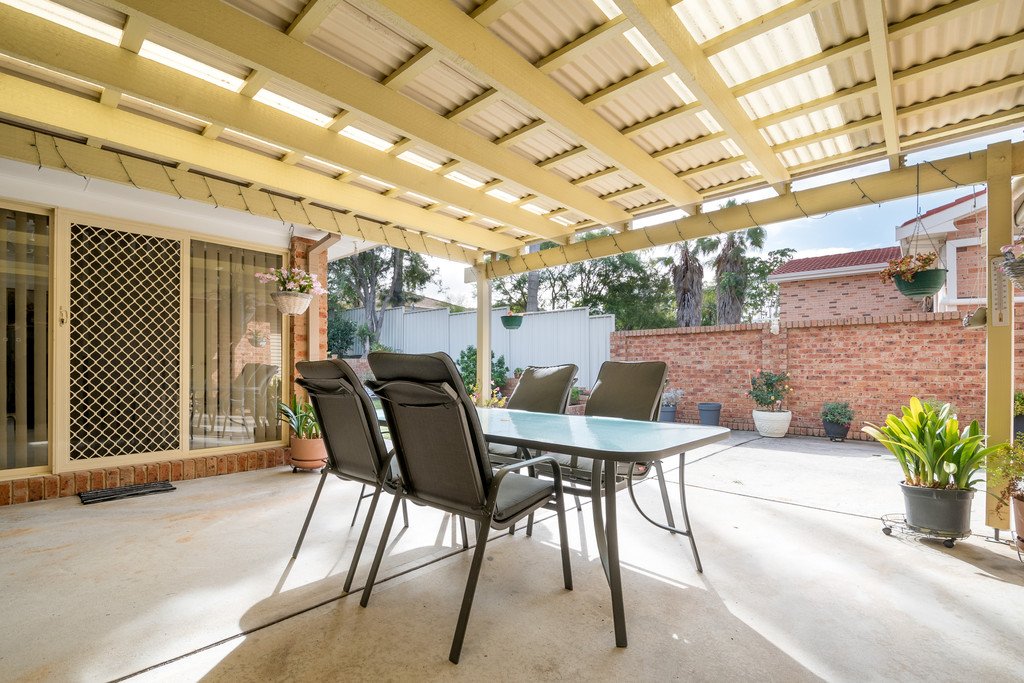 12 Habeda Avenue HORSLEY 4