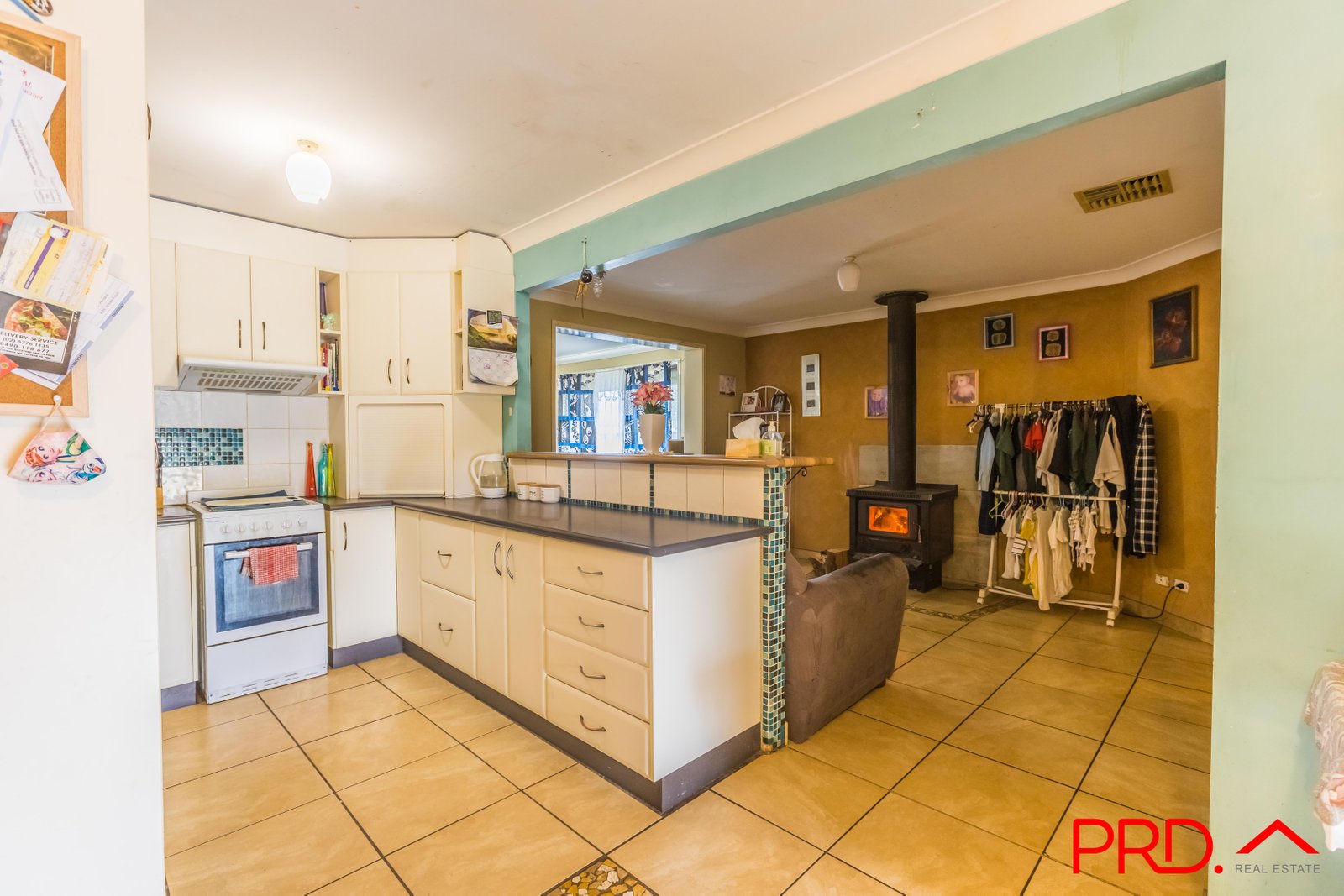 12 Hamilton Court TAMWORTH 5