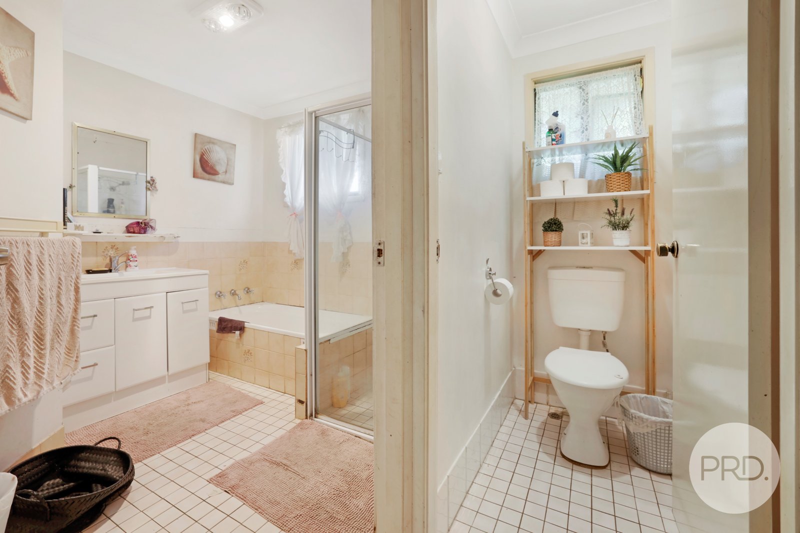 12 Hamilton Court TAMWORTH 9