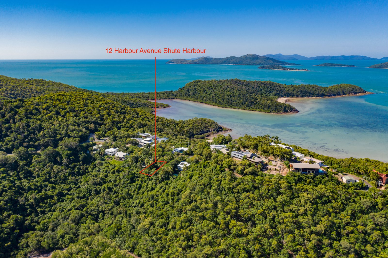 12 Harbour Avenue SHUTE HARBOUR 2