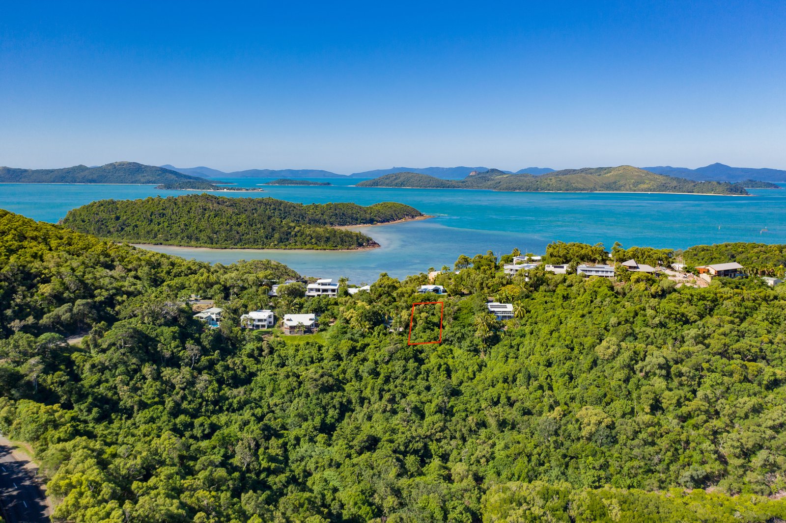 12 Harbour Avenue SHUTE HARBOUR 4
