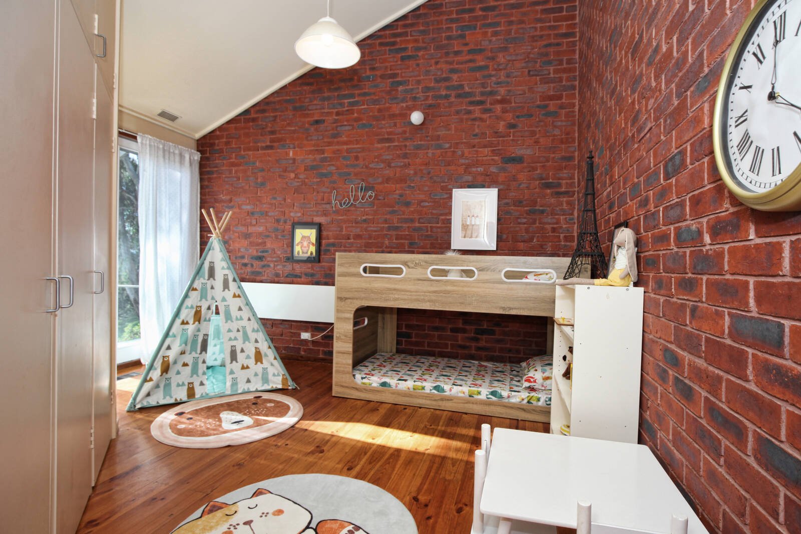 Real Estate and Property in 12 Harts Lane, Kyneton, VIC