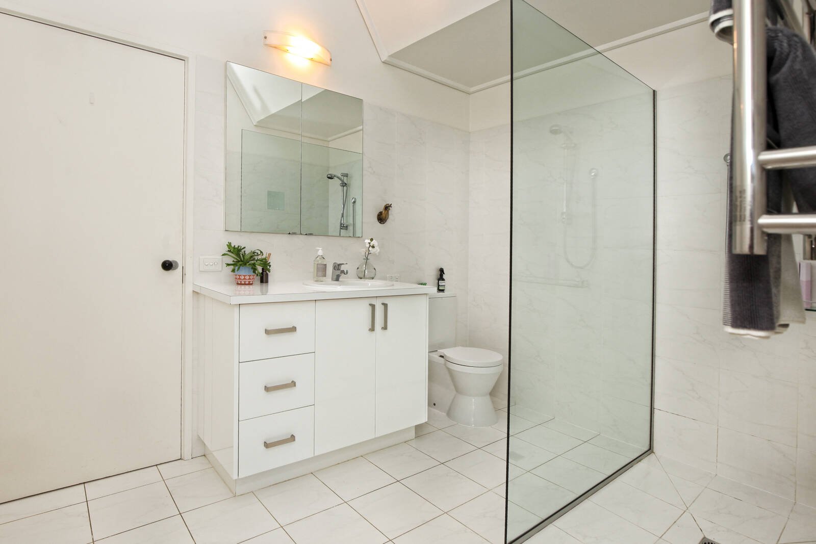 Real Estate and Property in 12 Harts Lane, Kyneton, VIC