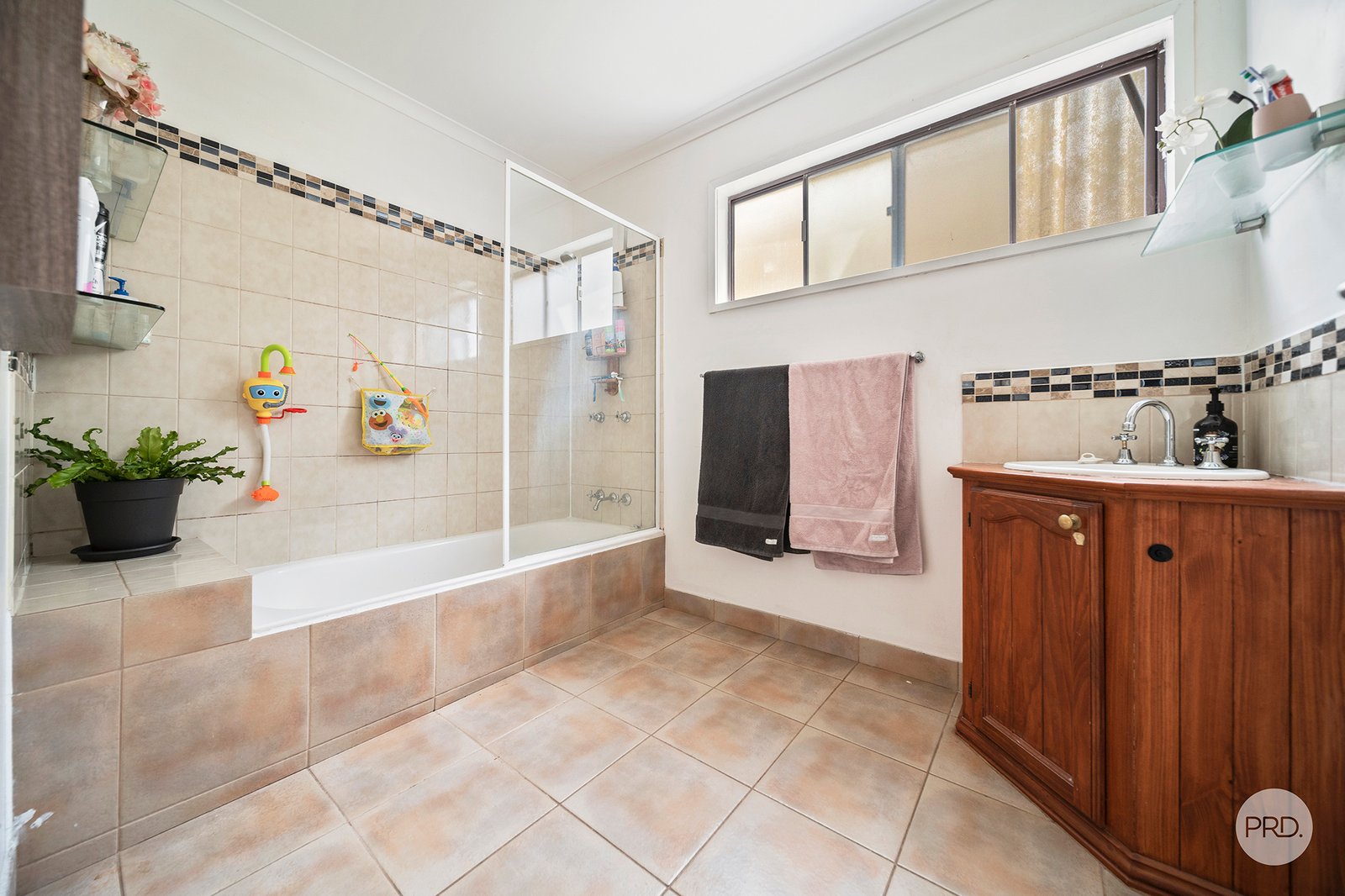 12 Havilah Road LONG GULLY 9