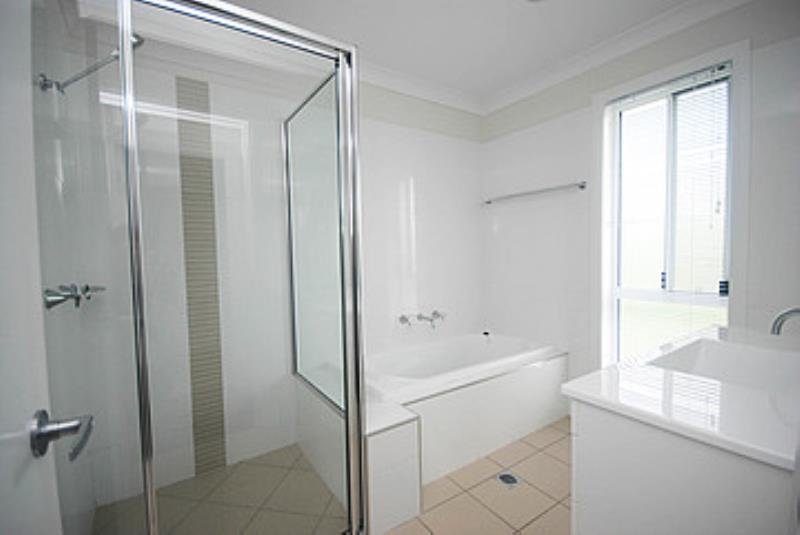 12 Hazelwood Drive FOREST HILL 3