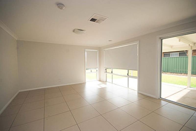 12 Hazelwood Drive FOREST HILL 5