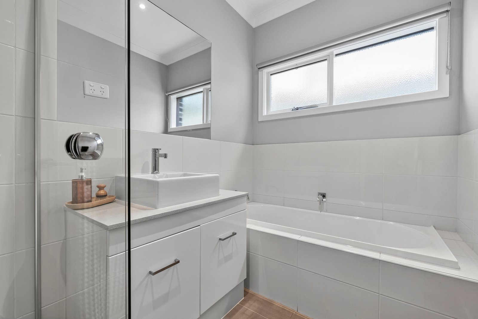 Gallery: 1/2 Heather Avenue