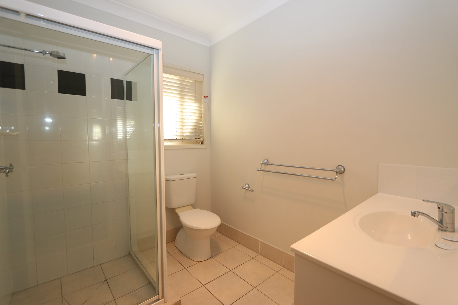 1/2 Hellman Street MOLENDINAR 10