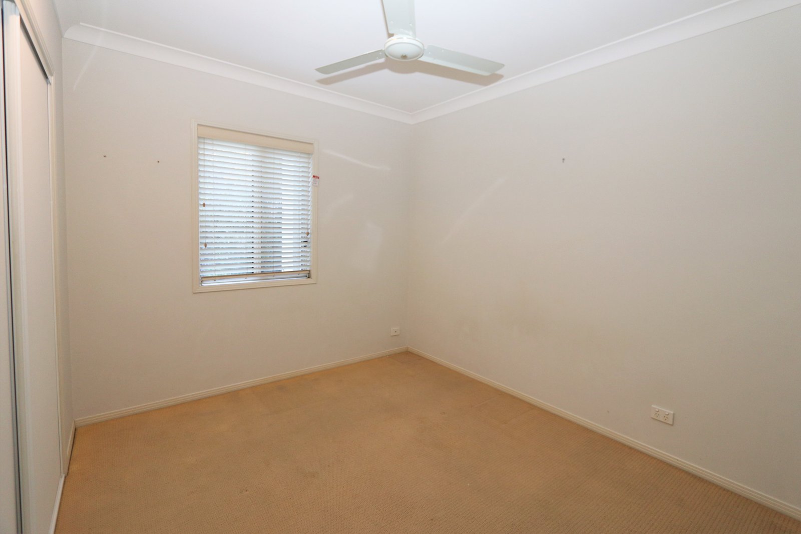 1/2 Hellman Street MOLENDINAR 11